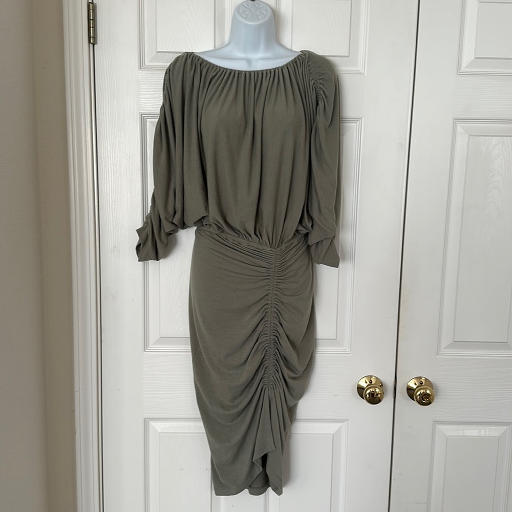 ANTHROPOLOGY Daily Practice Slouchy Ruched Dress 👗 Eucalyptus S